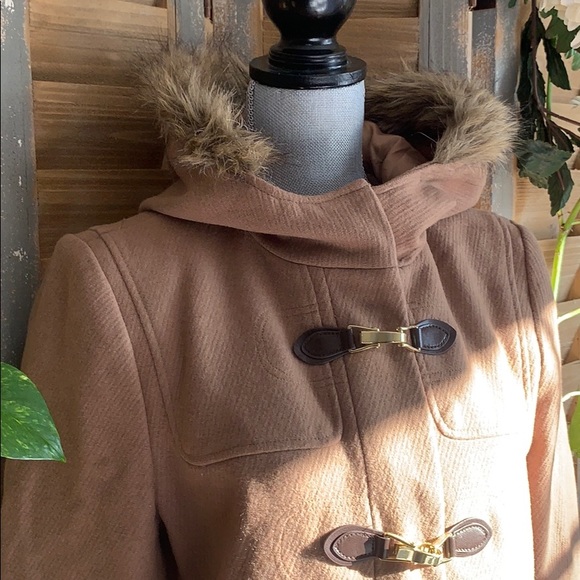 Cole Haan partial wool faux fur lined hood jacket - Picture 2 of 16